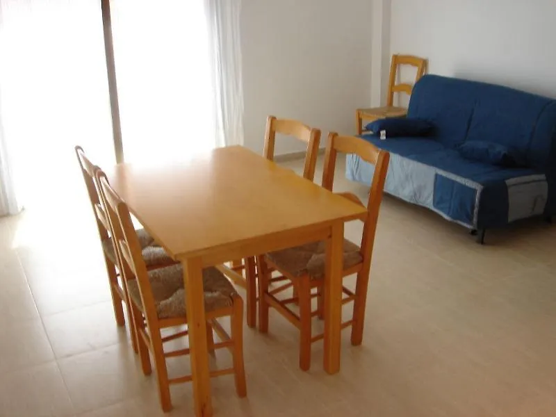 Magnolia Aptos 료렛 드 마르 스페인